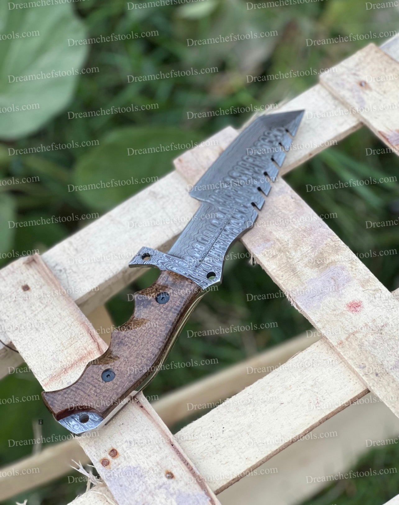 Custom handmade Damascus steel tracker knife