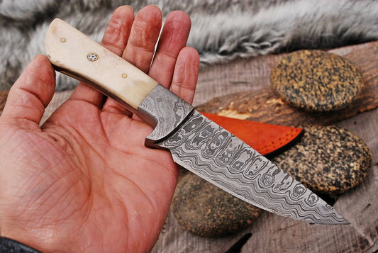Custom Handmade Damascus Steel Hunitng Knife - Camel Bone Handle