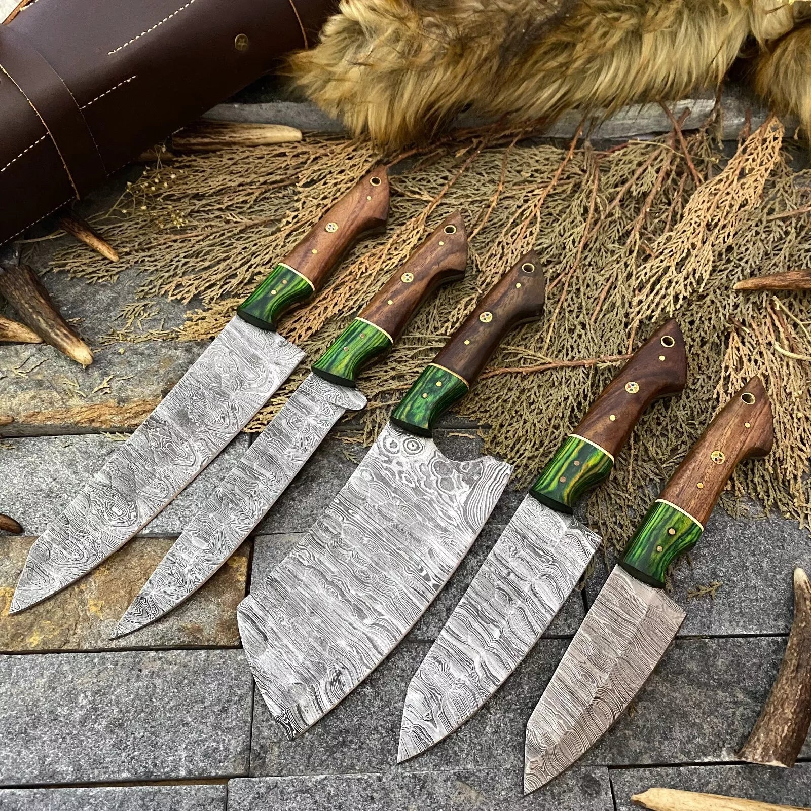 Custom Handmade Damascus Knife Set with 3-8 inch hand-forged blades and pakkawood handles, ideal for chefs and home cooks."