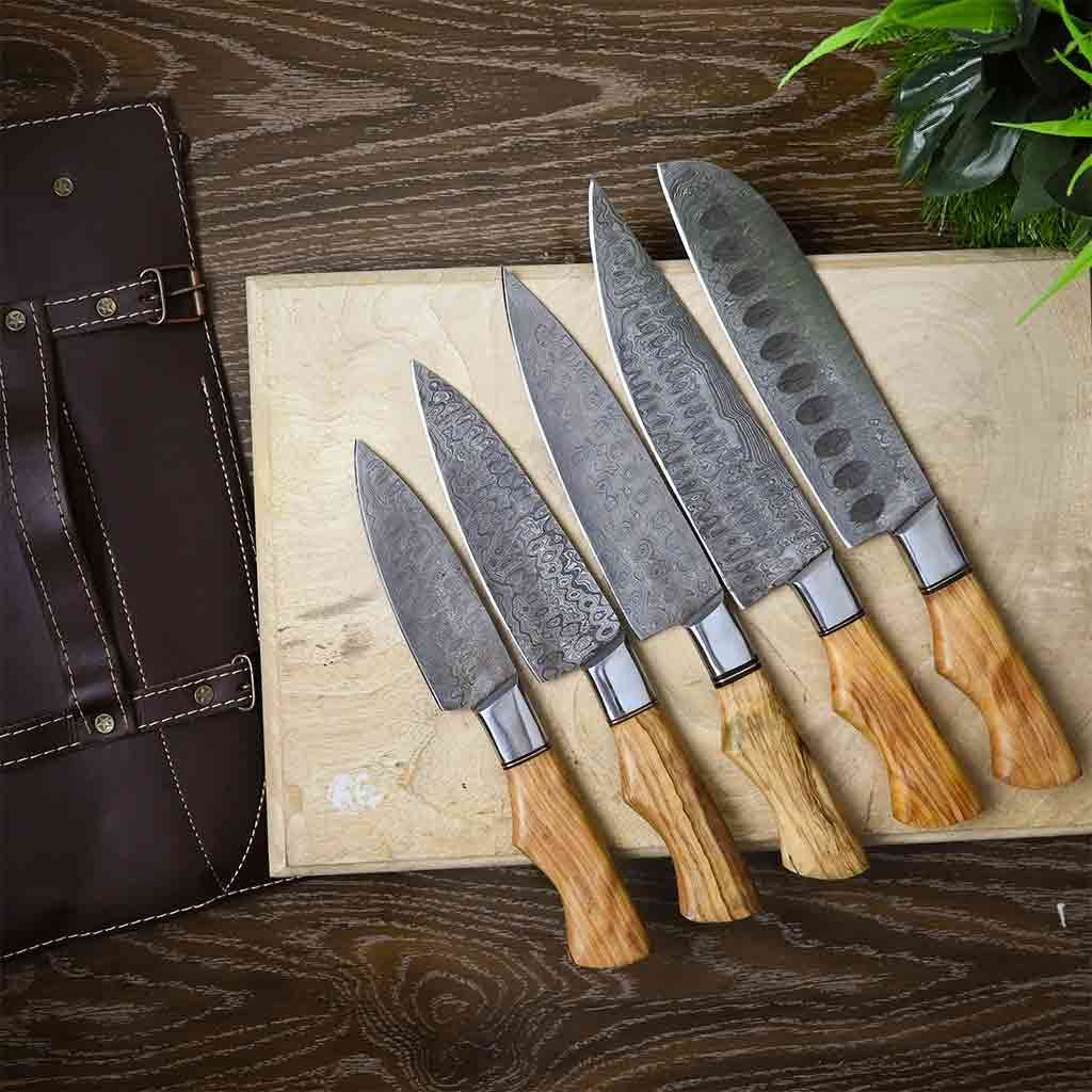 "Custom Kitchen Knives Set – Masterfully Crafted for Culinary Excellence"