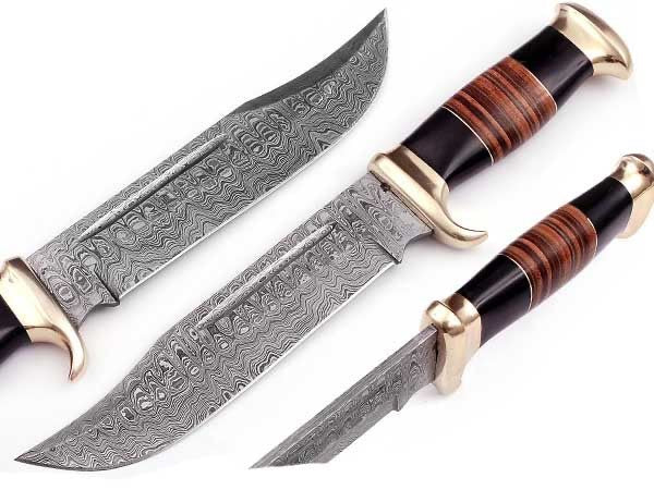 Custom handmade 16-inch Damascus steel Crocodile Dundee Bowie knife with a leather and buffalo horn handle, brass guard, and a handcrafted leather sheath