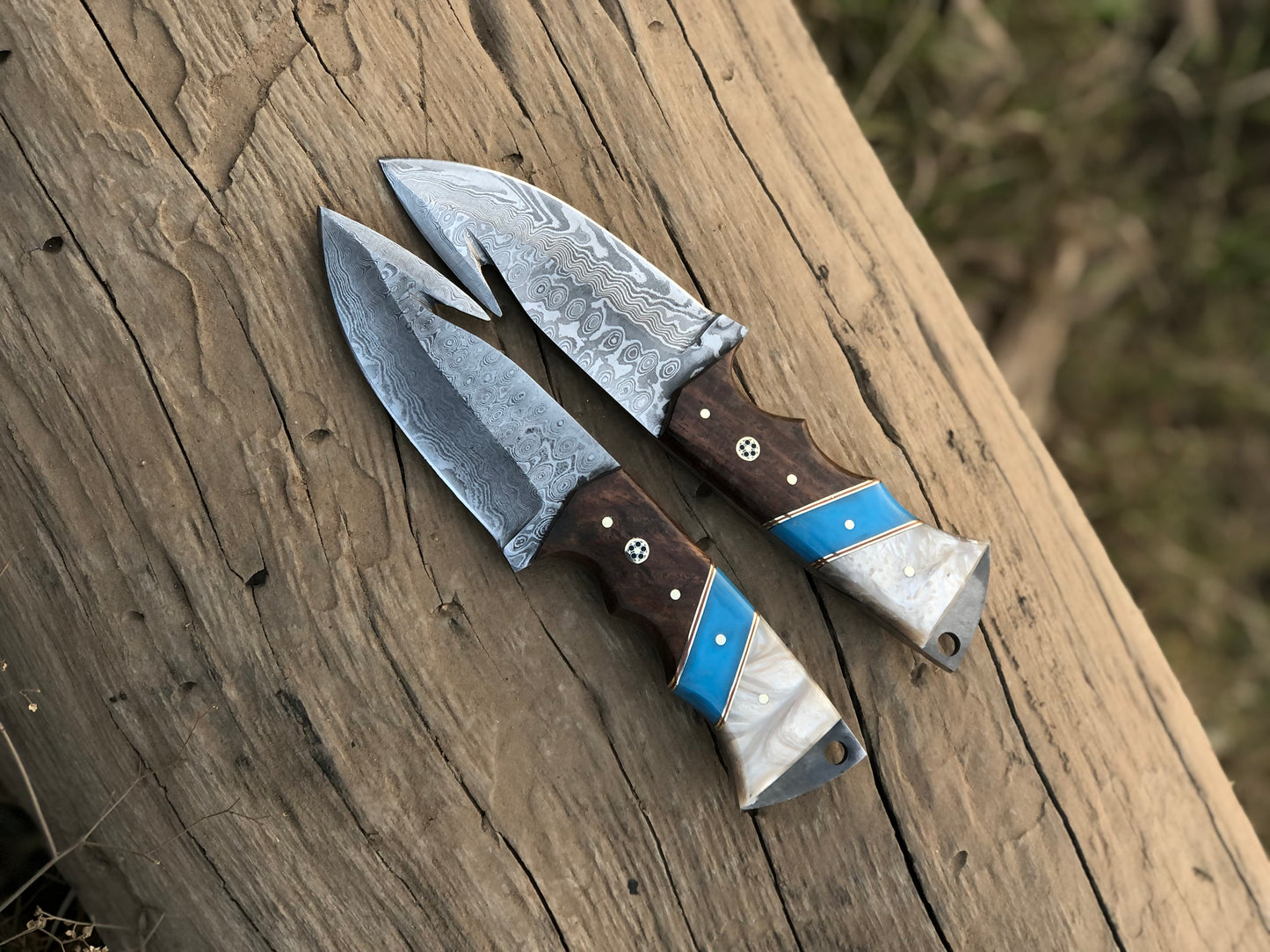 Custom handmade Damascus steel Guthook hunting knife
