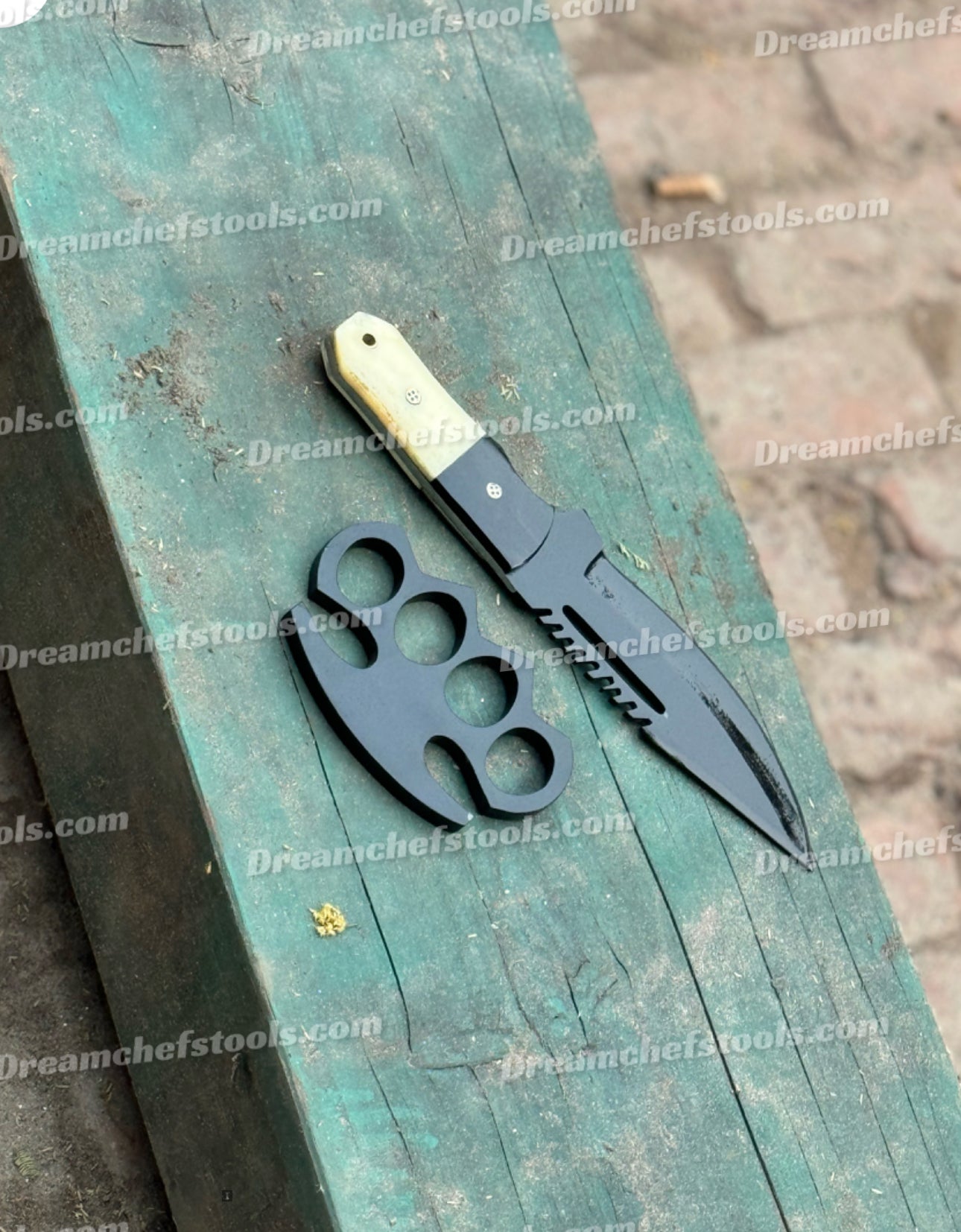 Everyday Carry Brass Knuckle and Knife Set with Leather Case for Self Defense