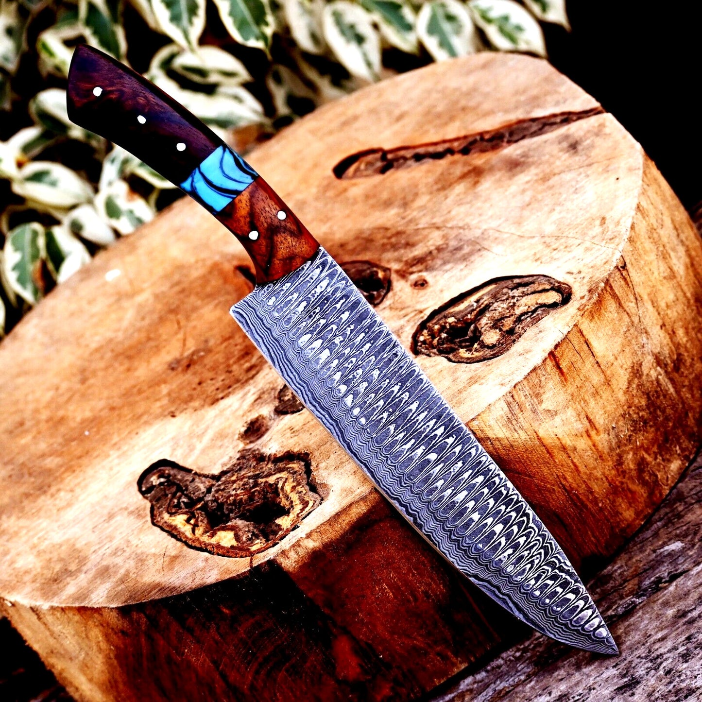 Hand-Forged Damascus Steel Chef Knife, 7-inch Blade with Ergonomic Rosewood and Resin Handle