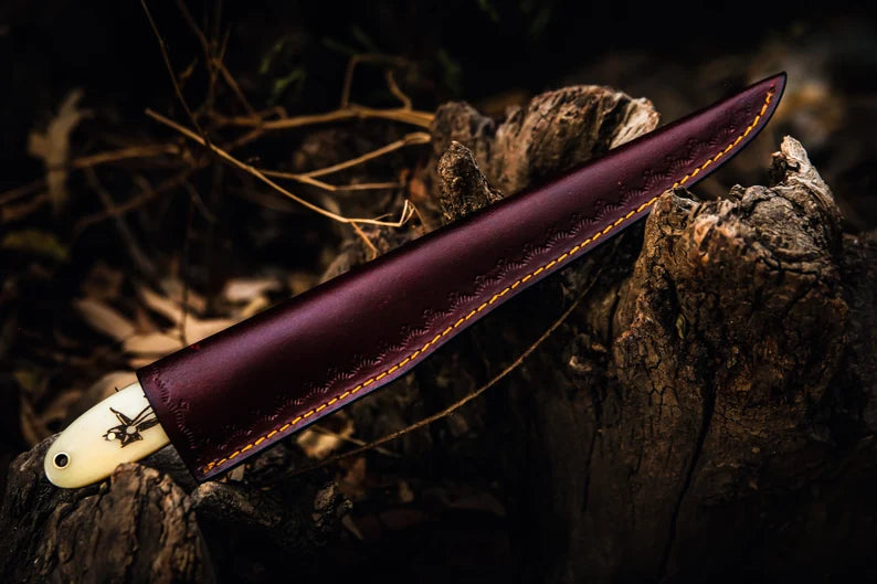 "Handmade Damascus Fillet Knife with 512 Layered Blade and Unique Handle"