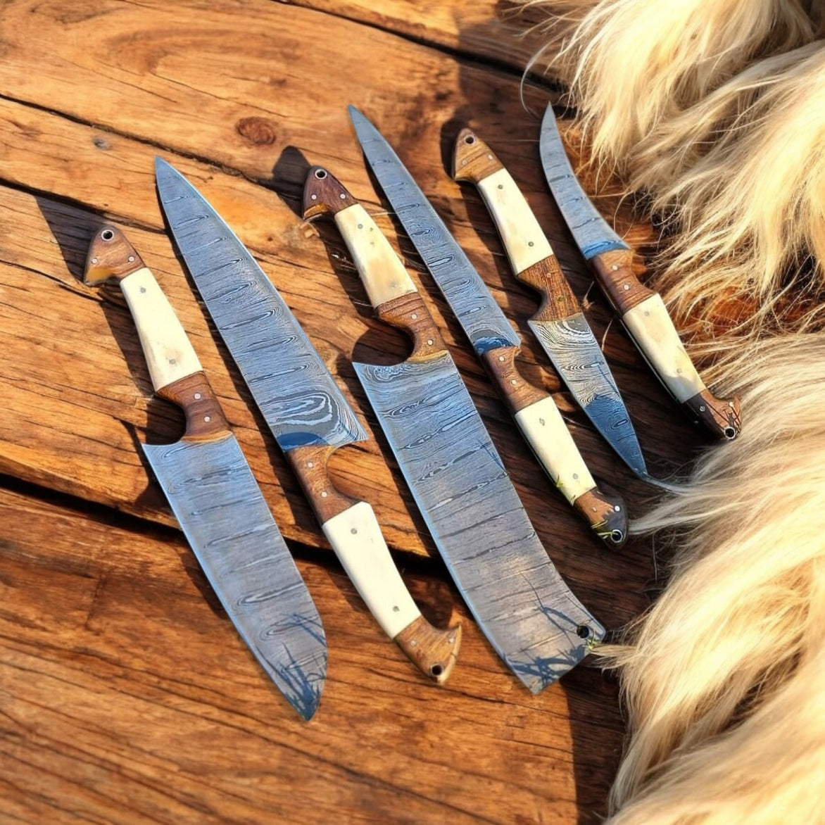 "Premium Damascus Steel Chef Knife Set with Rosewood & Camel Bone Handle"