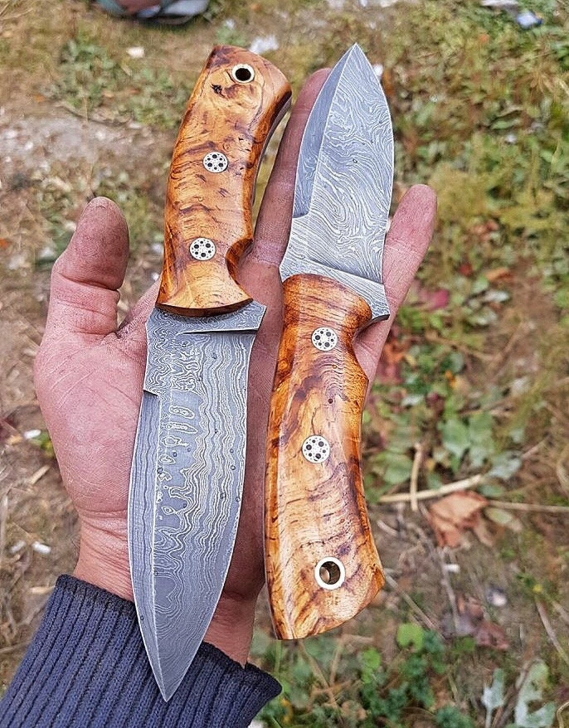 Custom Handmade Damascus Steel Hunting Knife with 8" Rosewood Handle and Elegant Leather Sheath