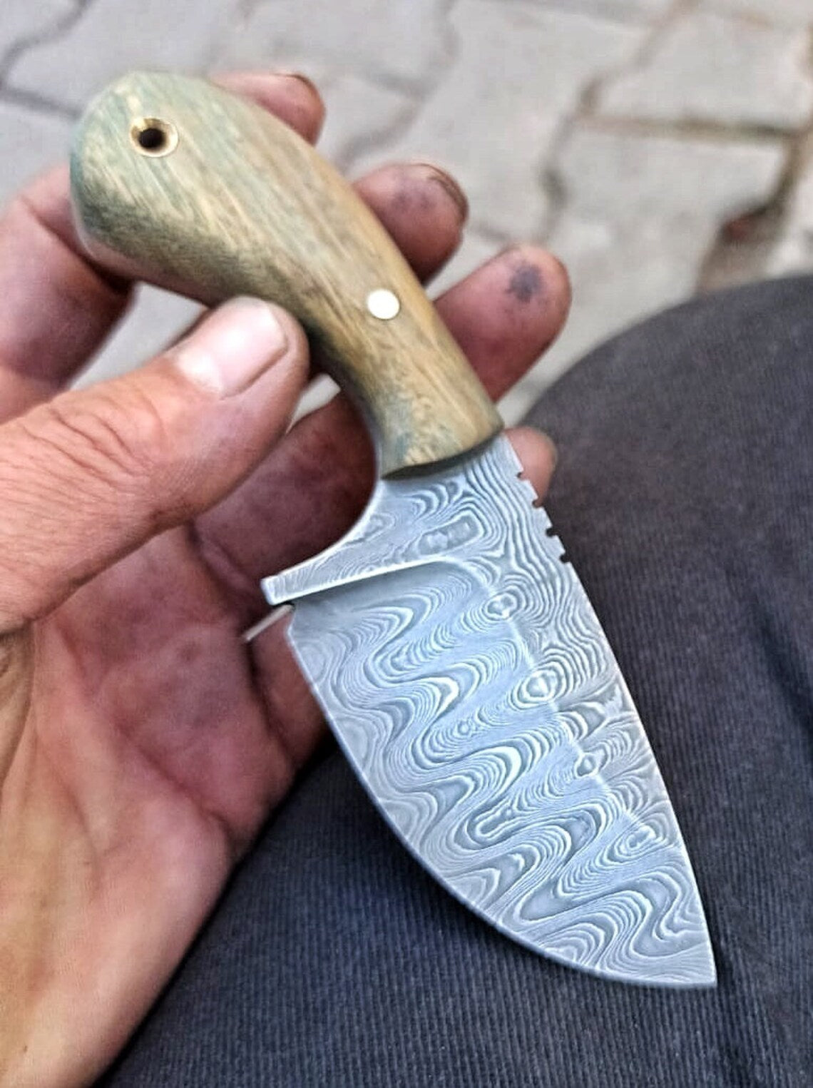 Custom Handmade Damascus Steel Hunting Knife with 5.5" Rosewood Handle and Leather Sheath