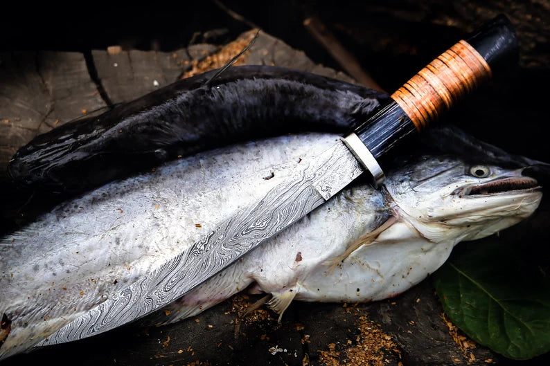 Handmade Damascus Steel Fishing Knife