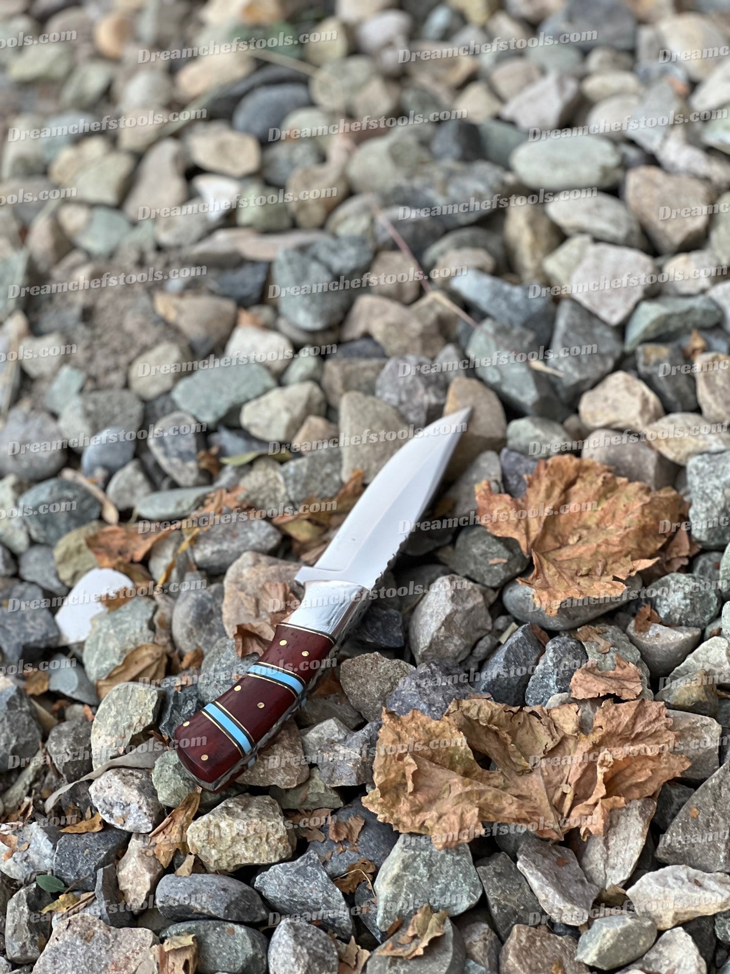 Custom handmade d2 steel hunting knife