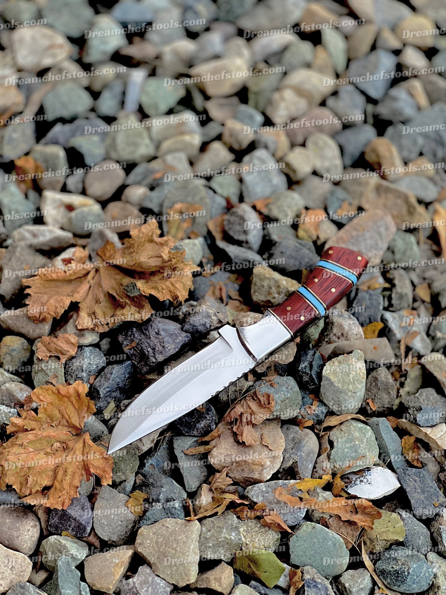 Custom handmade d2 steel hunting knife