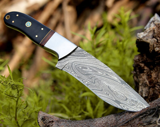 10.0” CUSTOM DAMASCUS Bushcraft Knife, Hunting Fishing Camping Utility Knife, Recycled bull horn Handle leather sheath