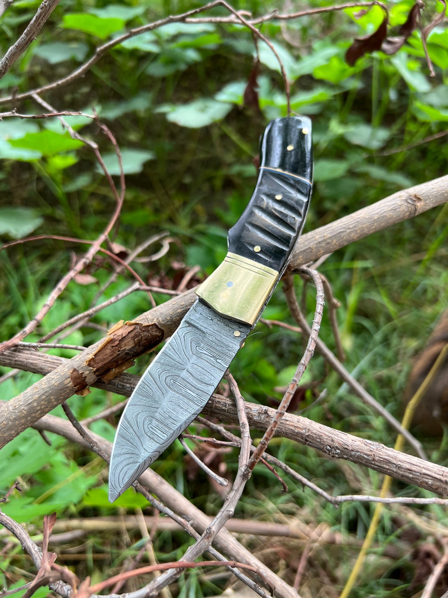 Hand Made Folding Knife , Superior Custom Made damascus Steel Pocket Knife