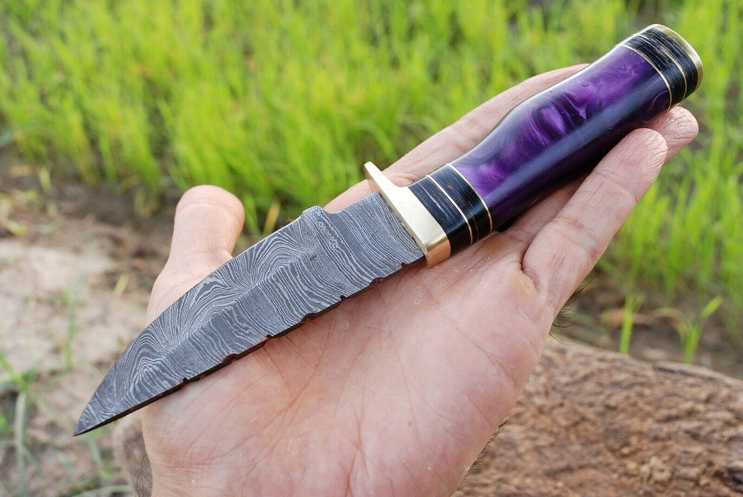 Custom Handmade 8" Damascus Steel Hunting Knife with Brass Guard and Resin Handle, Includes Leather Sheath