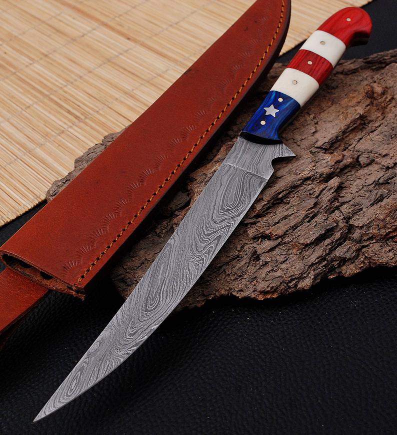 Handmade Damascus Steel Fillet Knife with Leather Sheath, Ideal Gift Item