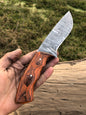 Custom handmade Damascus steel hunting knife