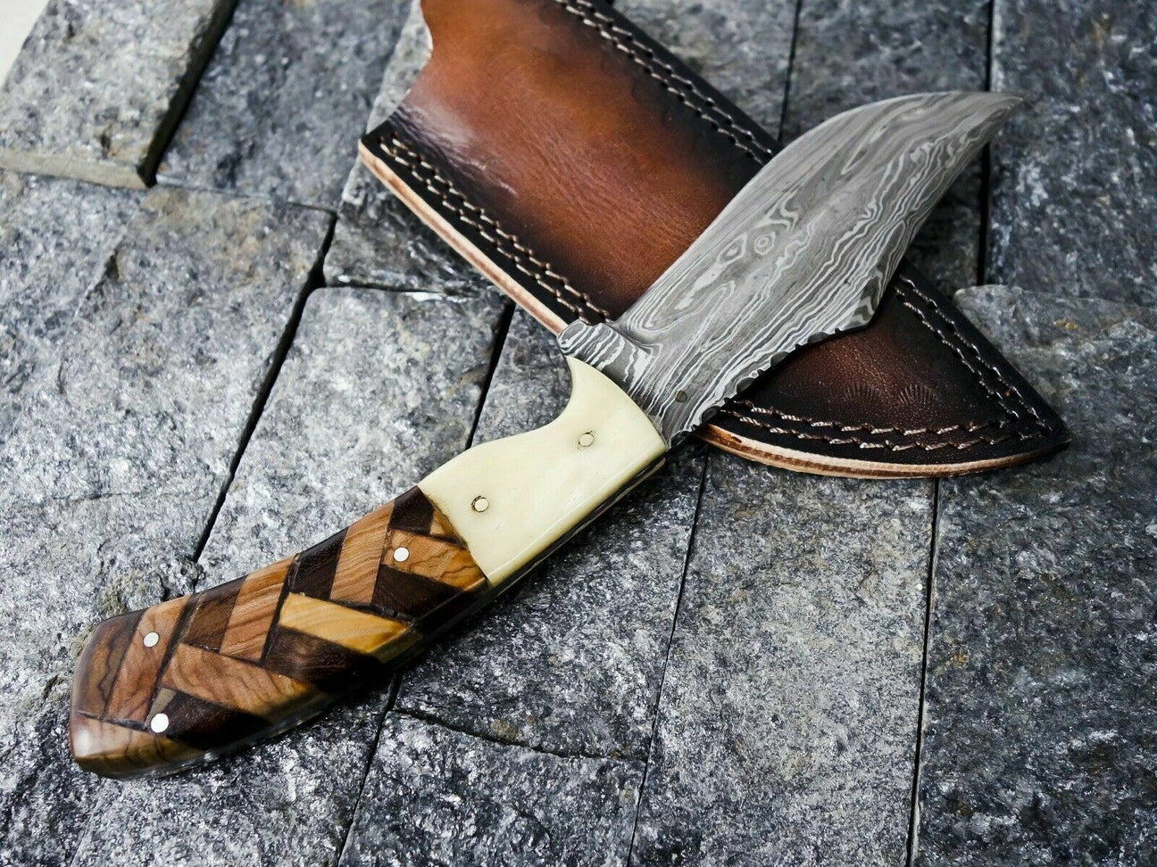 Custom Handmade Damascus Steel Hunting Dagger Skinner Knife W/Sheath