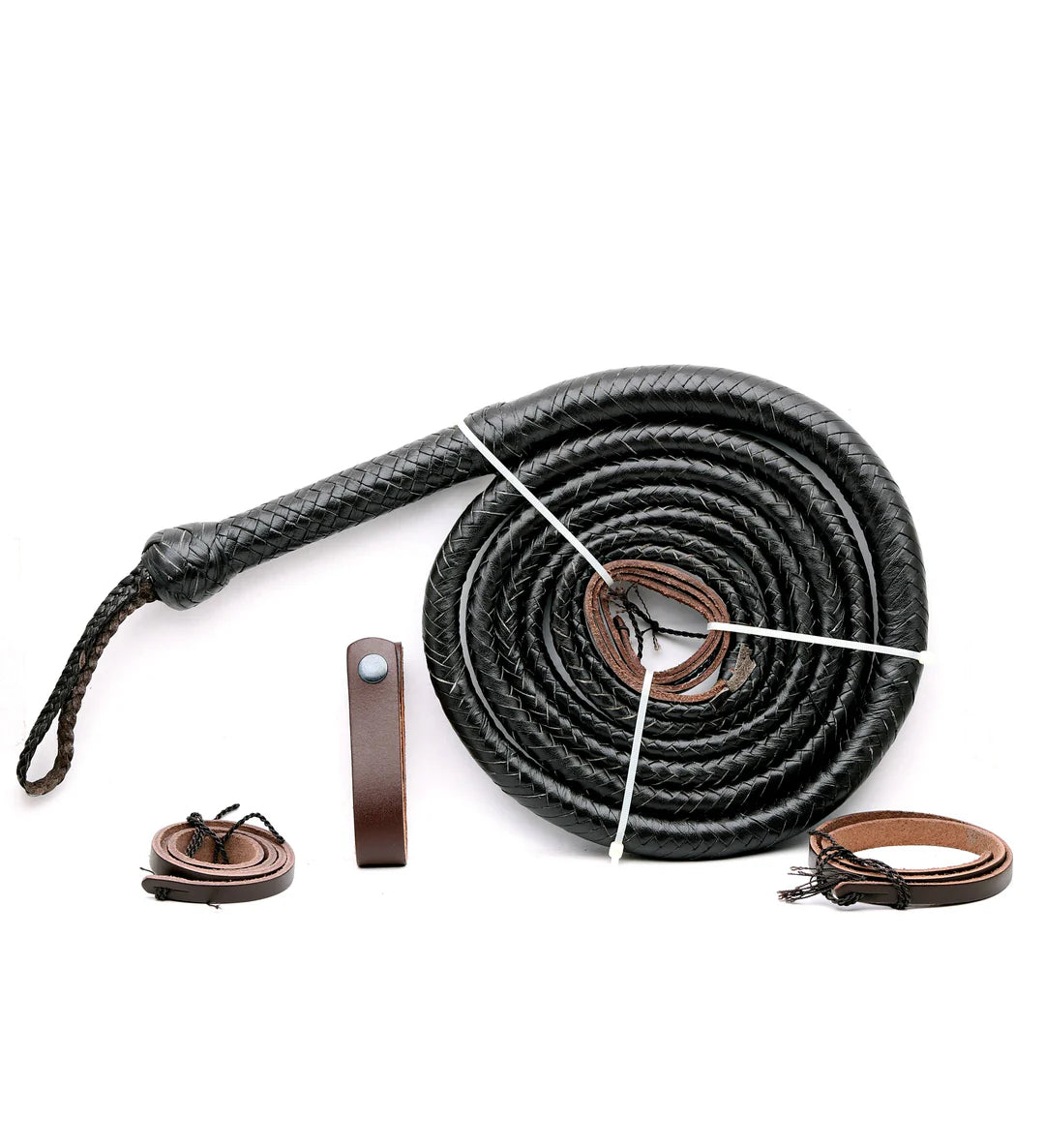 "Custom handmade real leather bullwhip – black, 16 plait, 8-inch handle"