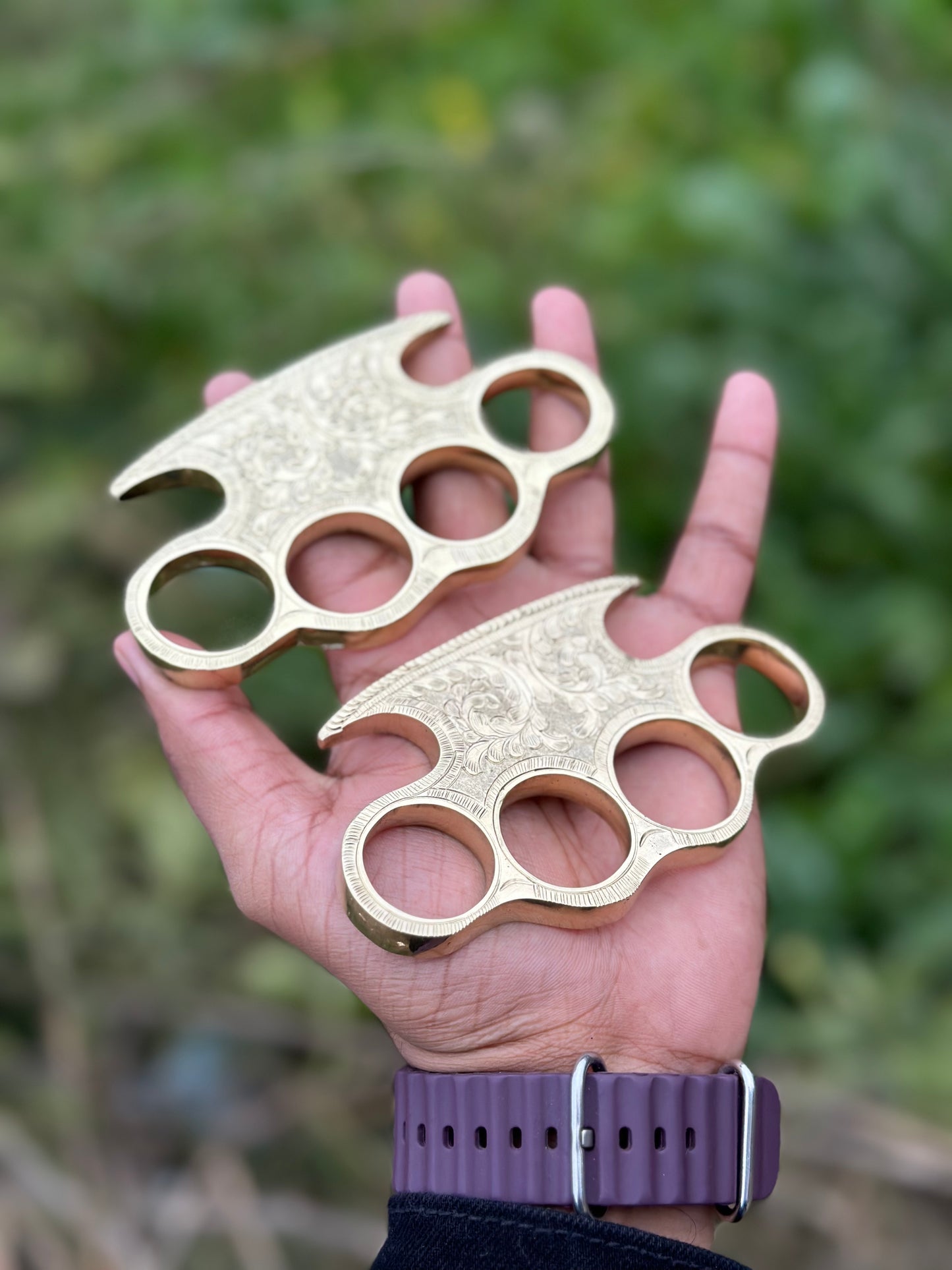 Handmade engraved brass knuckles set