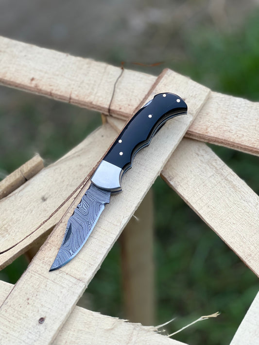 Handmade folding knife