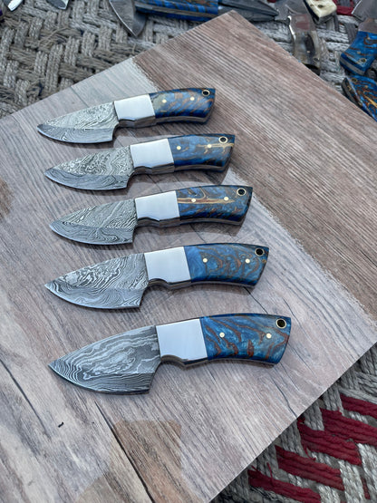 Damascus steel handmade EDC knives