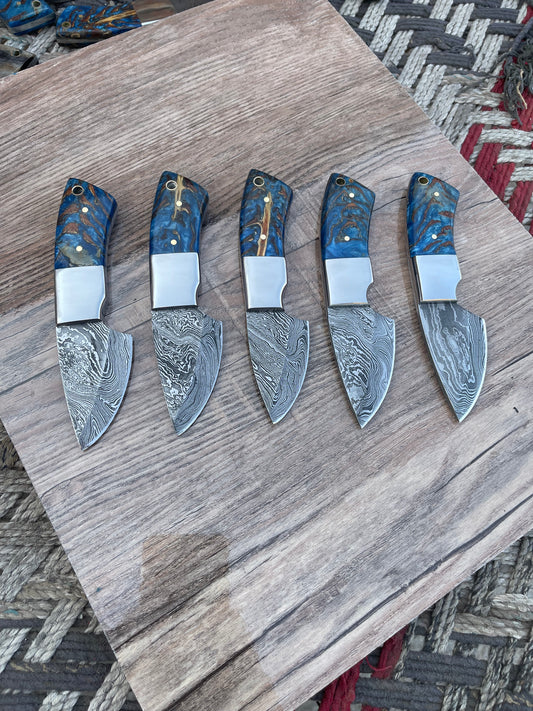 Skinning Knife Set – 5.5” Handmade Damascus Steel Knife with Pine Cone Resin Handle, Steel Bolster & Leather Sheath
