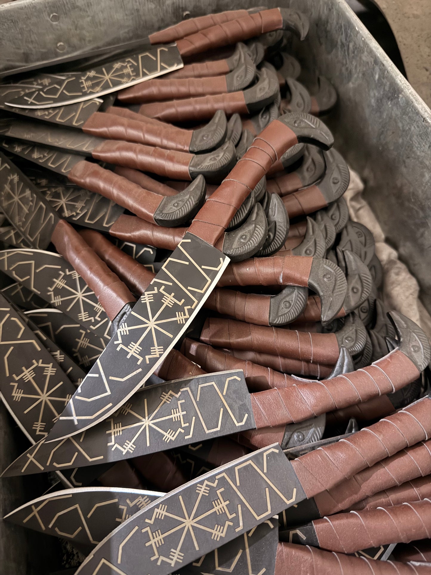 Handforged Viking Knife – 10" Steel Blade Knife with Forged Steel Handle & Leather Sheath