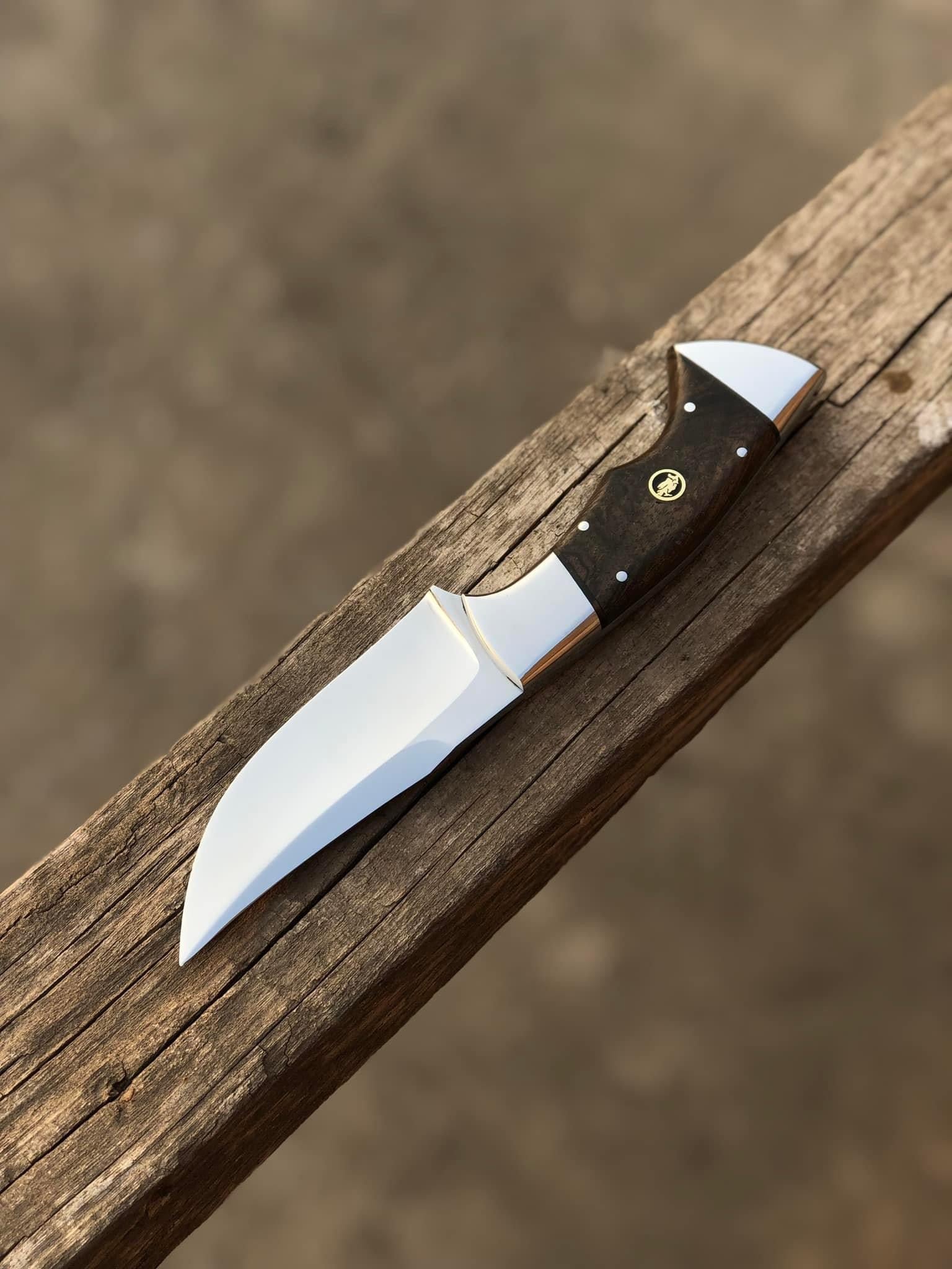 
“Custom Handmade 9.5-Inch J2 Steel Hunting Knife with Steel Guard and Rosewood Handle, Includes Leather Sheath”
