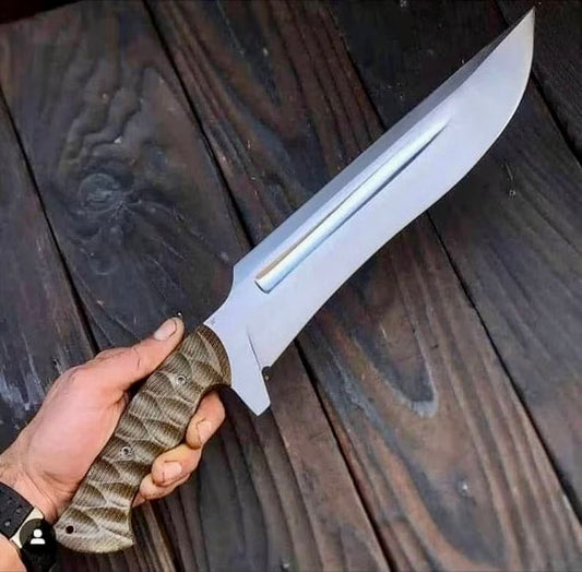Custom handmade D2 steel Commando knife, a Bowie knife replica, with a high-quality D2 steel blade and a beautiful leather sheath