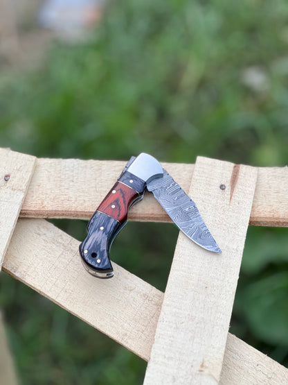 Handmade folding knife