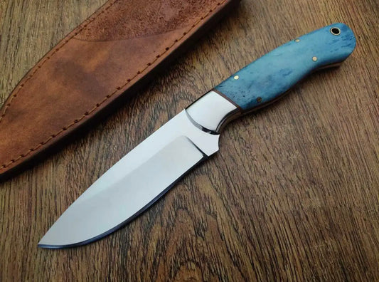 Handmade hunting knife