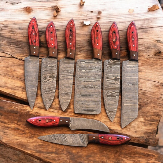 "Damascus Kitchen Knife Set with Leather Case – High-Carbon Steel Blades & Pakkawood Handles"

