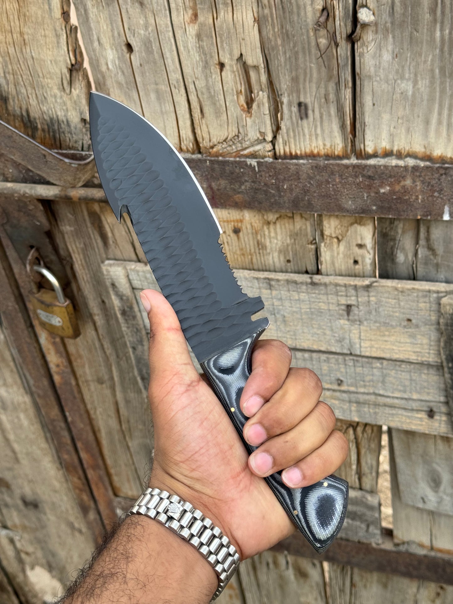 Handmade d2 powder coat tracker knife