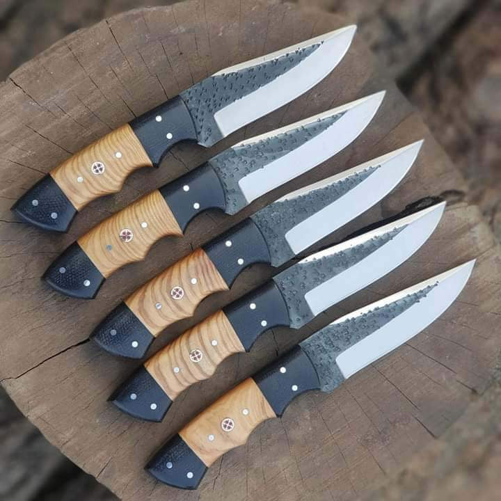 Custom handmade j2 steel hunting knives