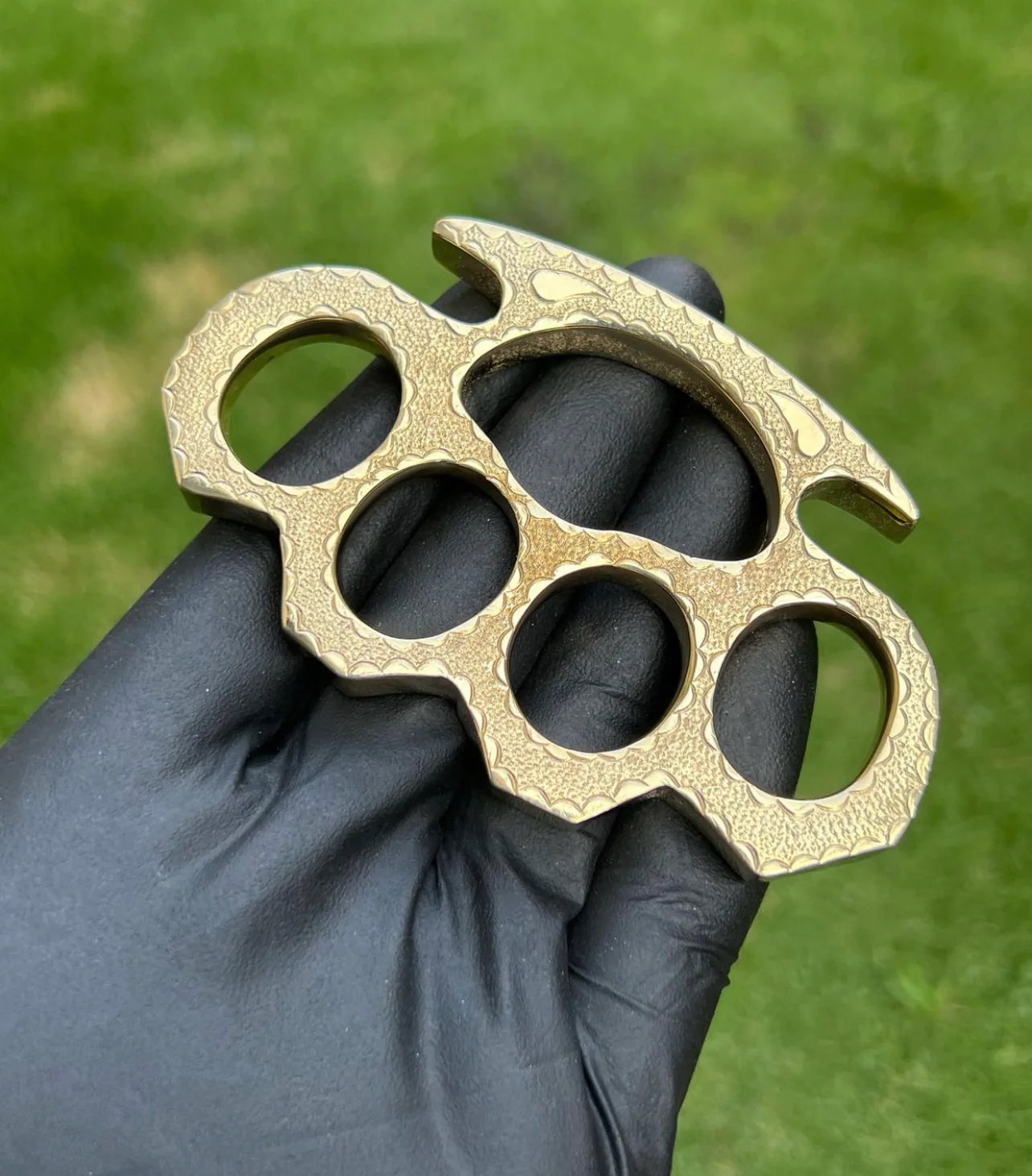 Engraved Brass Knuckles with Belt Loop Leather Case for Self Defense