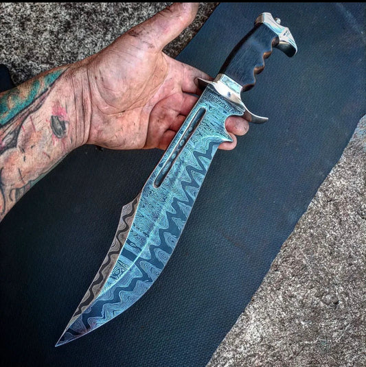 Custom handmade Damascus steel hunting Bowie knife