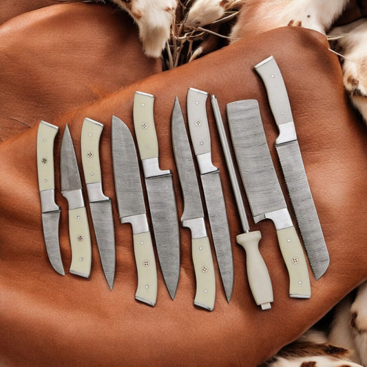 "Premium Damascus Kitchen Knife Set with Camel Bone Handle and Leather Case"

