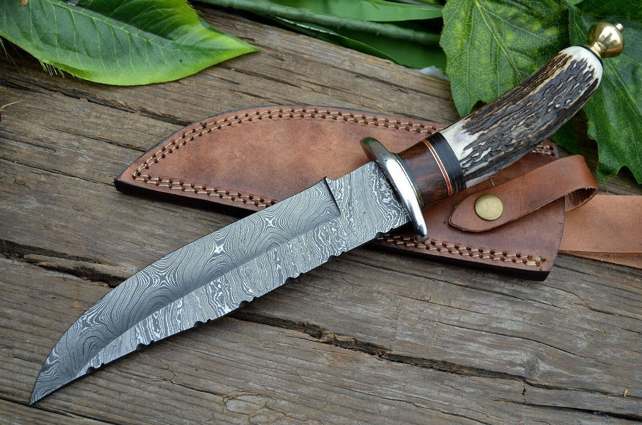 Custom Made Hand Forged Damascus Steel Hunting Combat Bowie Knife