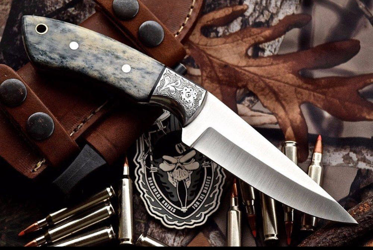 Custom handmade d2 steel hunting knife