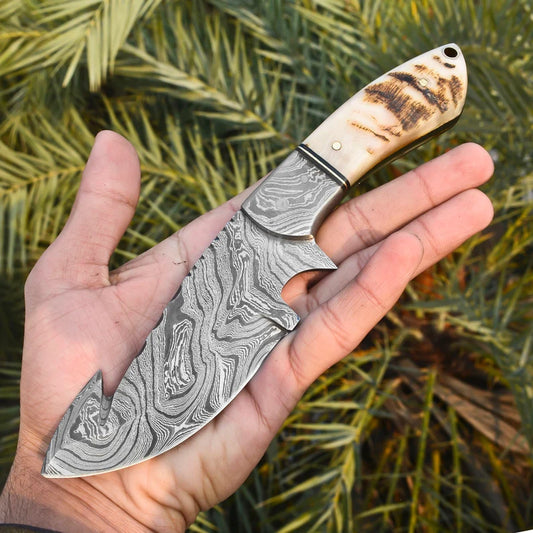 Handmade Damascus Ram Horn knife with Sheath