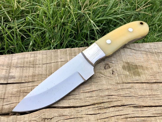 Full Tang Custom Handmade D2 Steel Hunting Skinning Knife