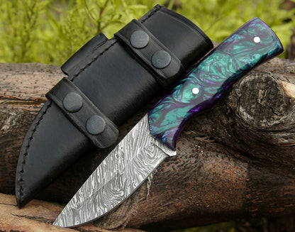 Custom handmade Damascus steel hunting knife