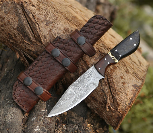 Damascus Hunting Knife - Ram Horn.