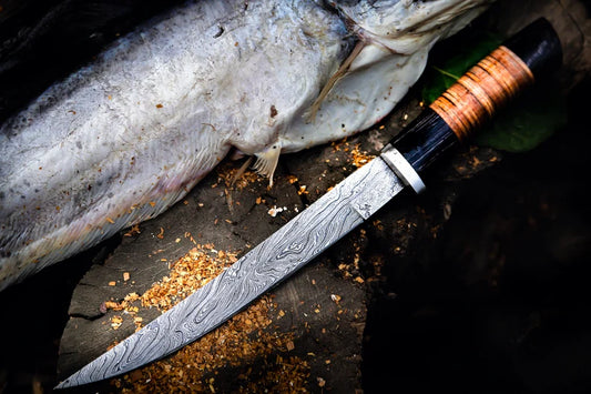 Handmade Damascus Steel Fishing Knife