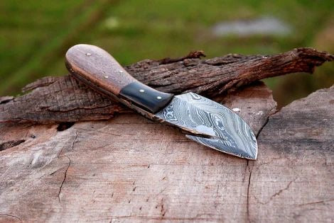 CUSTOM HANDMADE DAMASCUS GUTHOOK HUNTING KNIFE HANDLE Guard Buffalo horn OLIVE WOOD