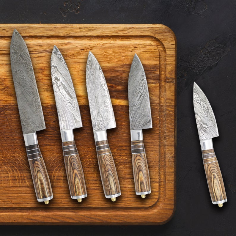 DAMASCUS KITCHEN KNIVES SET